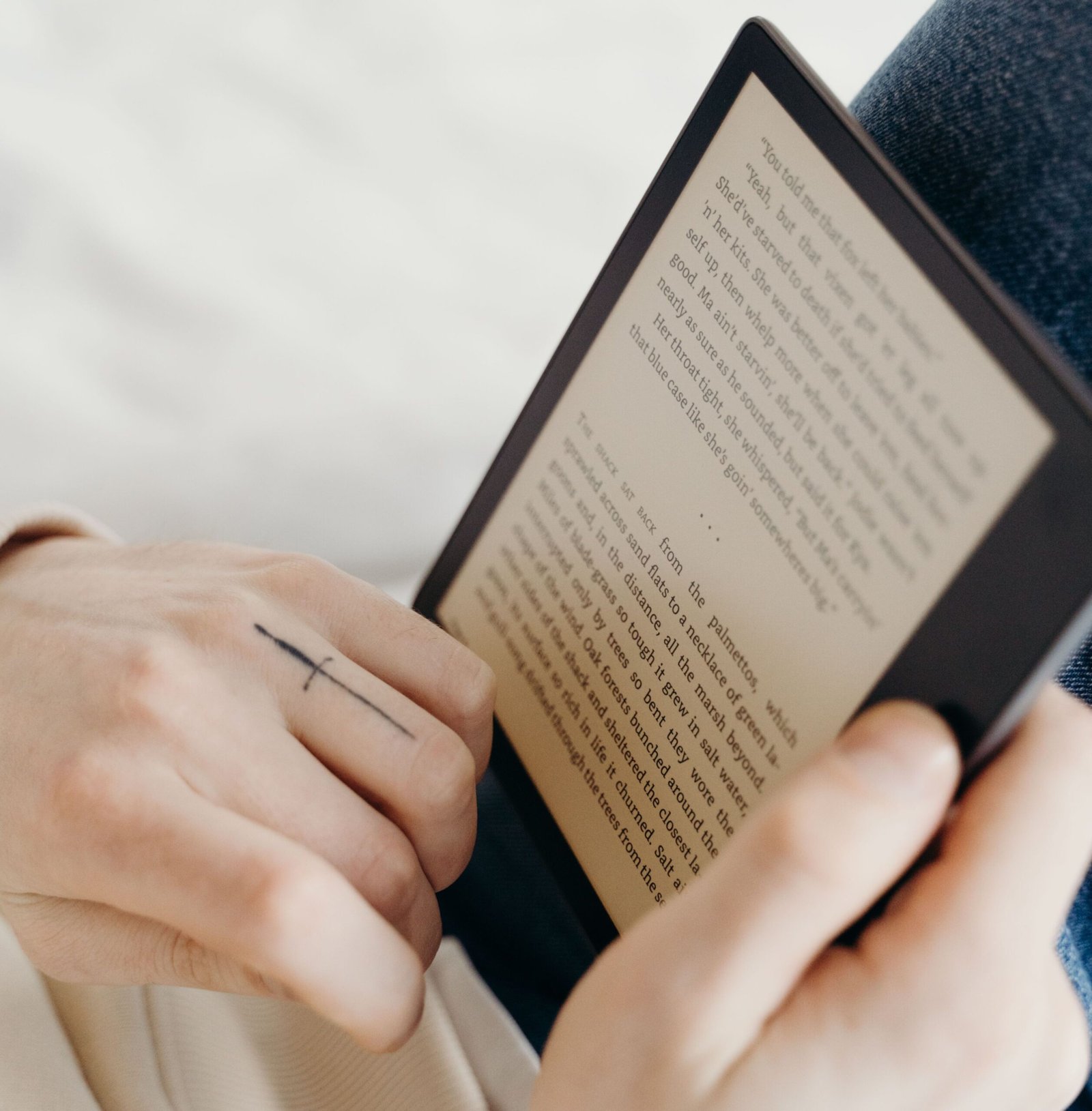 Kindle Paperwhite 11th Generation (8GB) in Pakistan